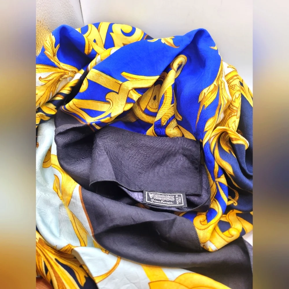 Versace Vintage Baroque Scarf Versus